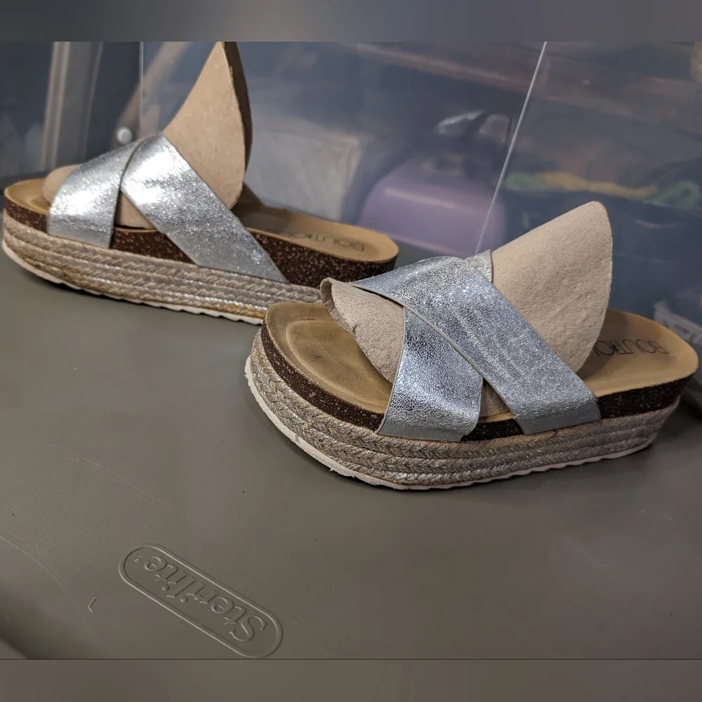Boutique by Corky's Addison 8.5 silver cross strap 2